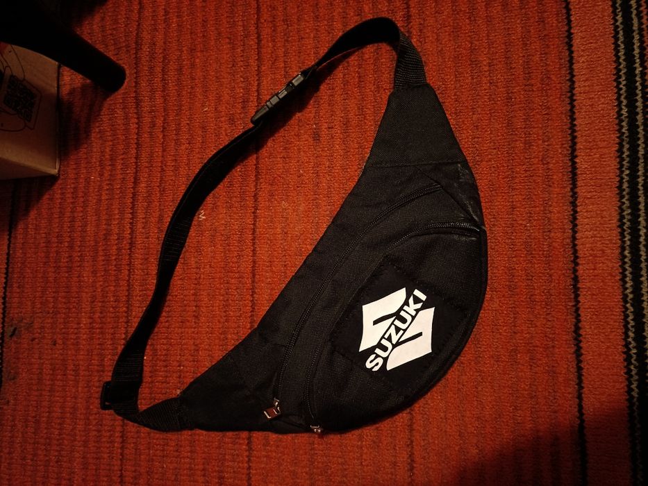 Бананка сумка сузуки suzuki