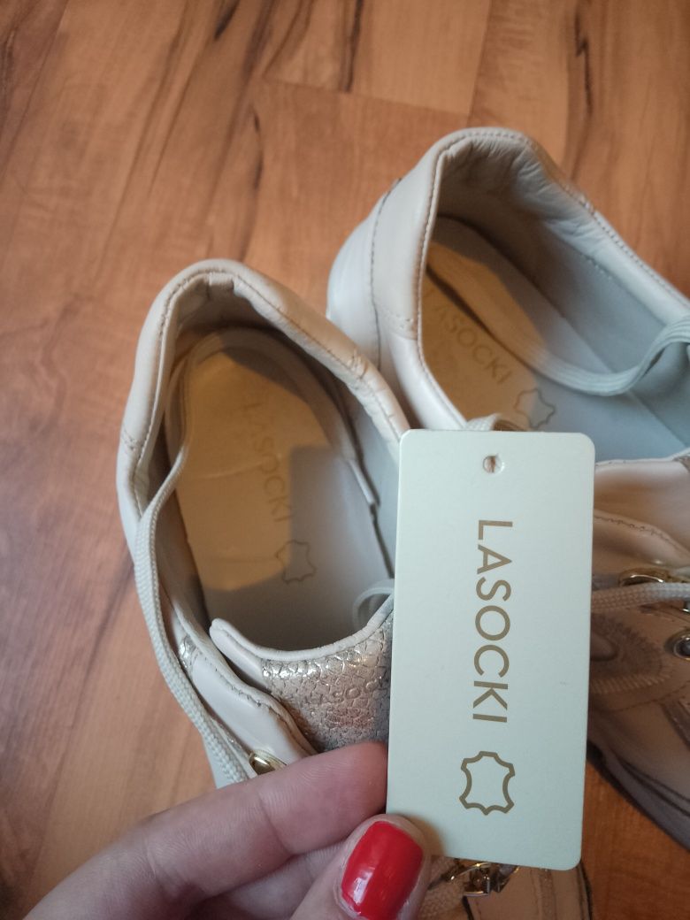 Sneakersy  Lasocki SKÓRZANE