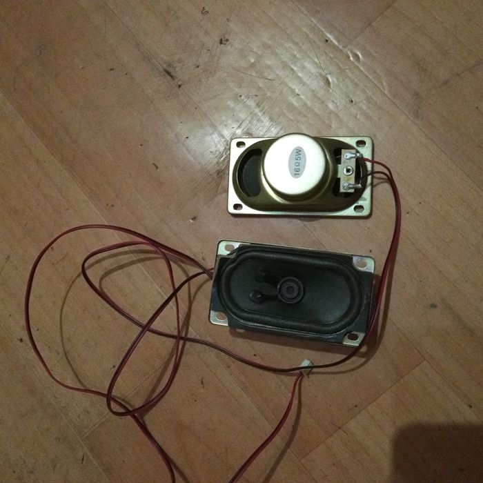 Динамики   ТВ   5   W