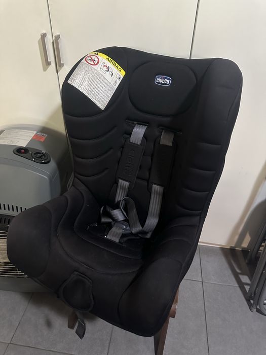 Cadeira Chicco crianca carro
