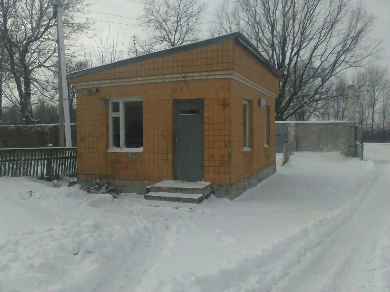 Ярмолинці Виробничі приміщення 1300 кв м з земельною  ділянкою 1,750га