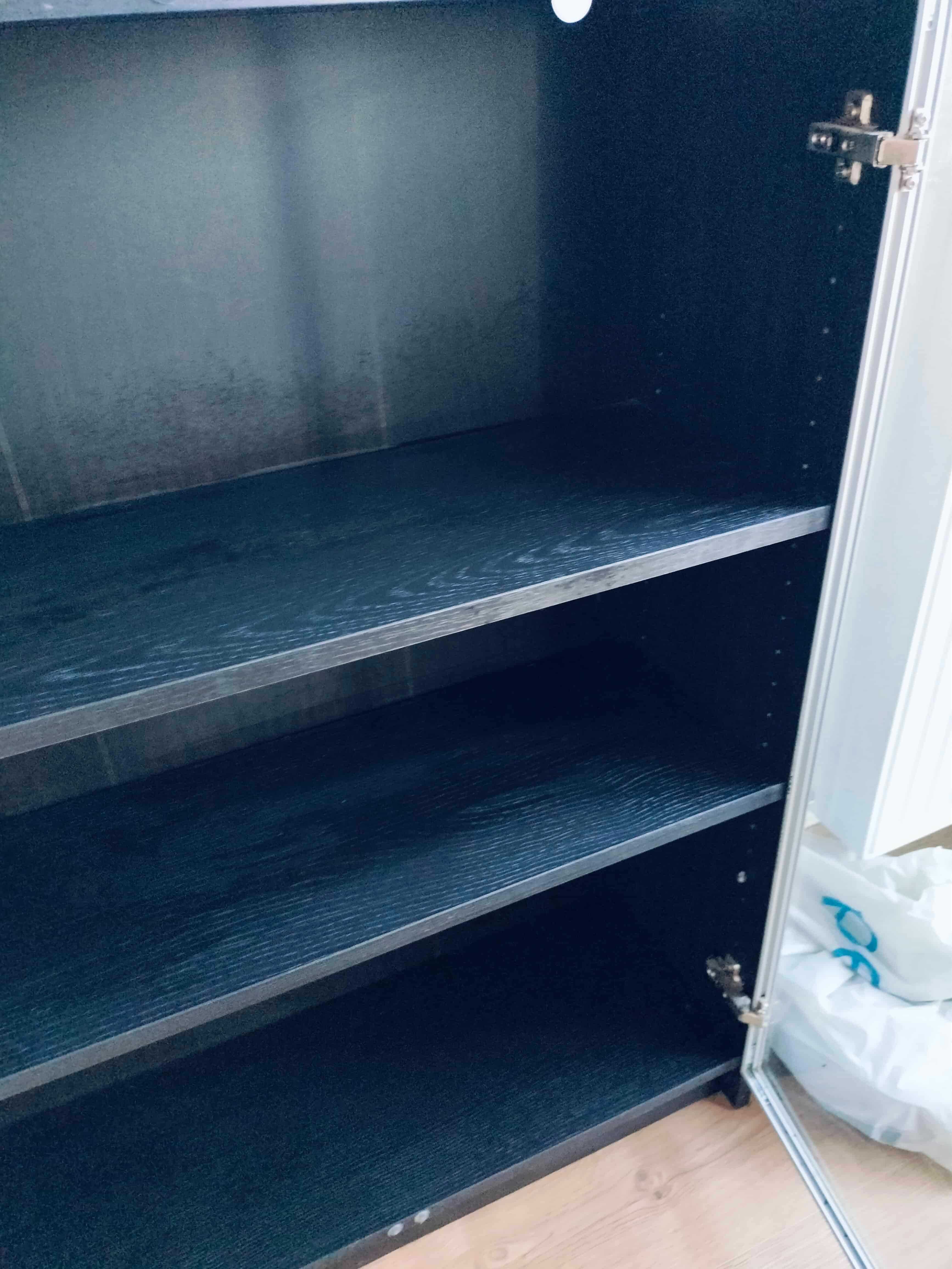Gablotka ikea Billy Oxberg 80 x 106 cm x 30 cm czarna - stan dobry