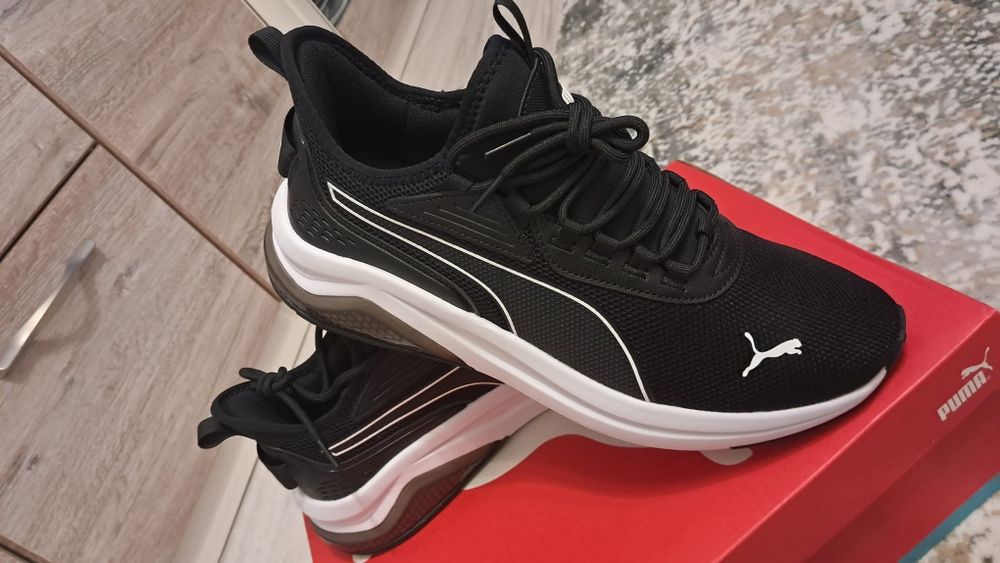 Кросівки чоловічі PUMA 43 розмір. НОВІ !!!