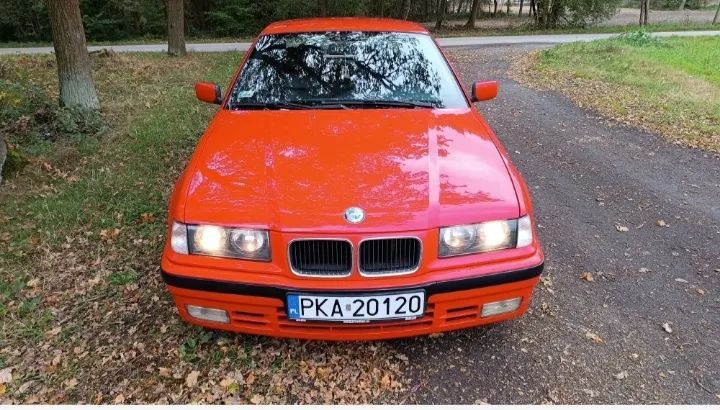 BMW Seria 3 BMW E36 1.6 1992r benzyna