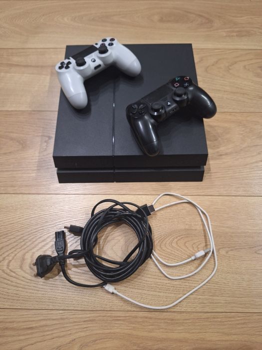 PlayStation 4 1T 9gier 2 pady