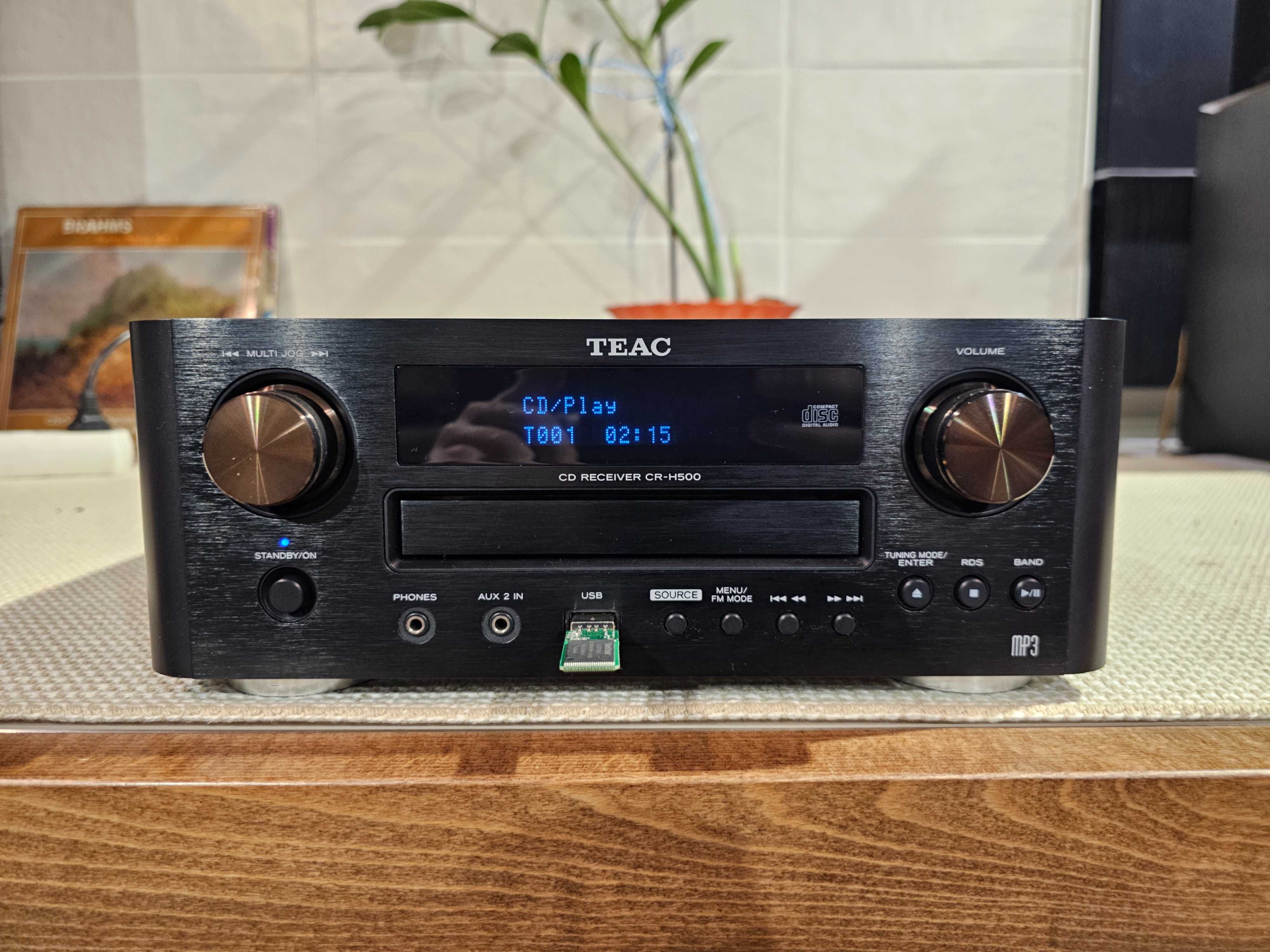 Ресивер Teac CR-H500-B USB 2 х 40 Вт MP3, WMA, CD-R, CD-RW, CD