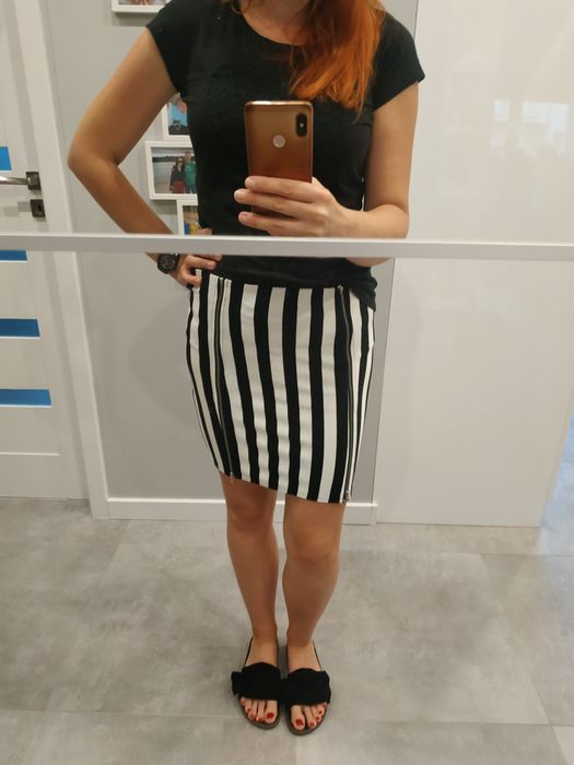 Spódnica w paski New Yorker rozmiar M 38