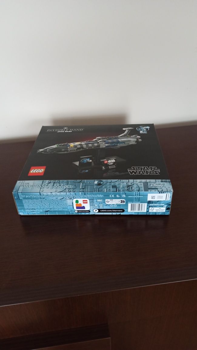 Lego Star Wars - Niewidzialna ręka (75377)