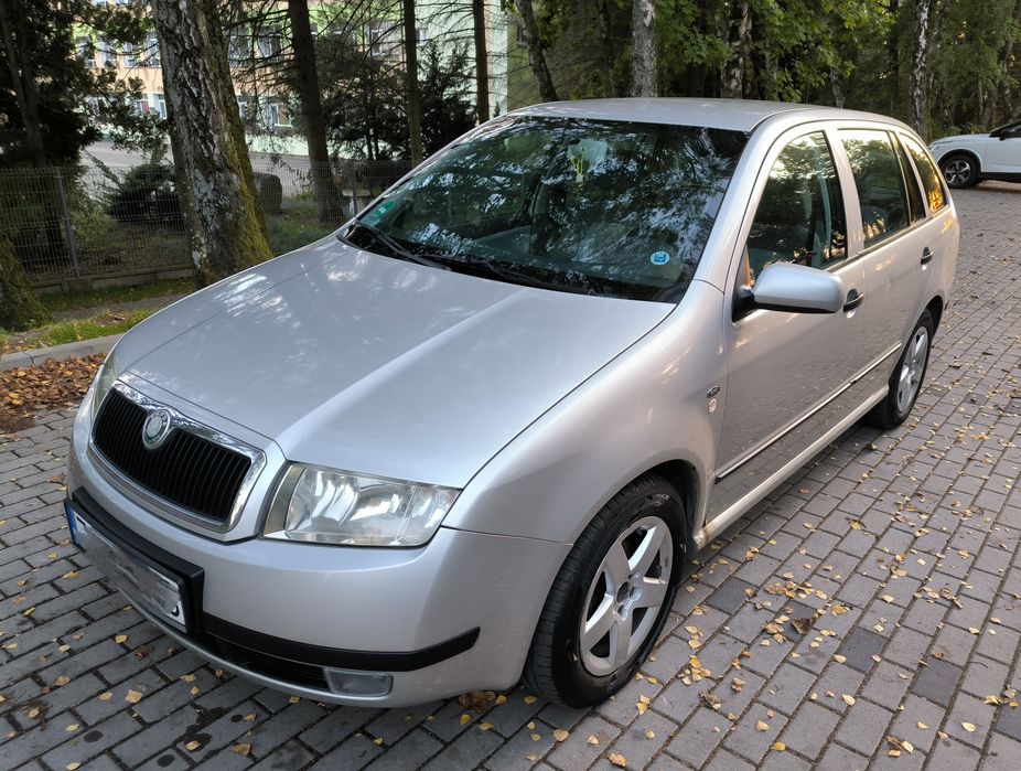Skoda Fabia 1,4 kombi zadbana /mały przebieg/ przegląd na rok
