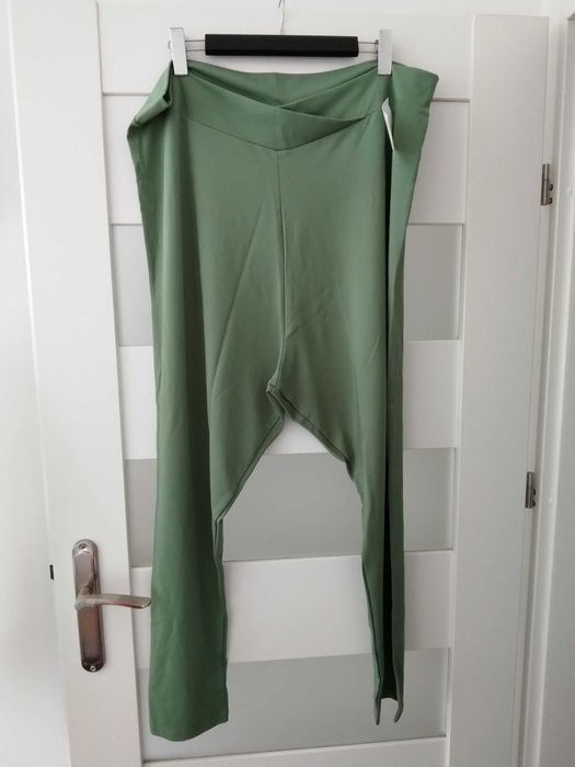 Leginsy zielone 56
