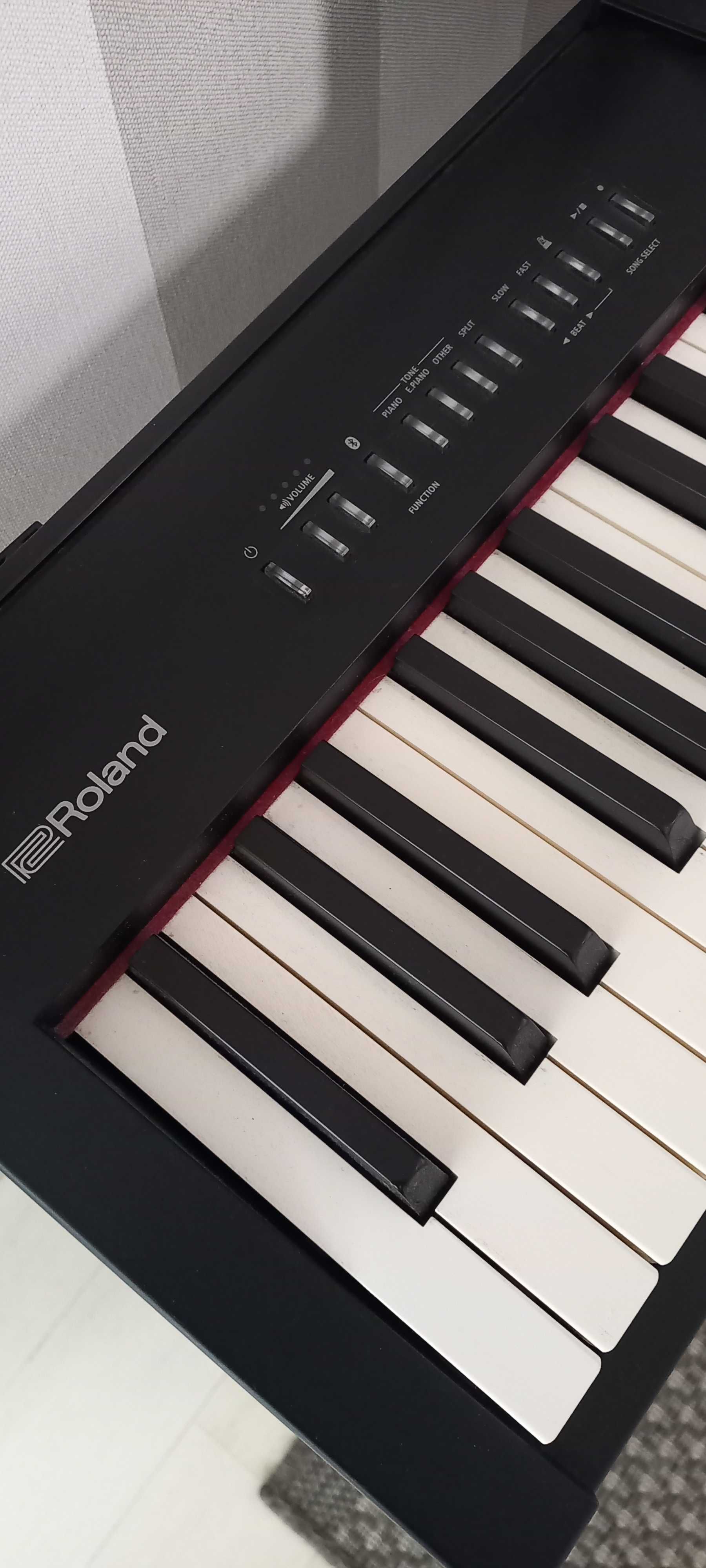 keyboard pianino cyfrowe Roland FP - 30