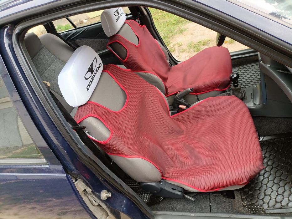 Продам авто всі питання за телефоном.