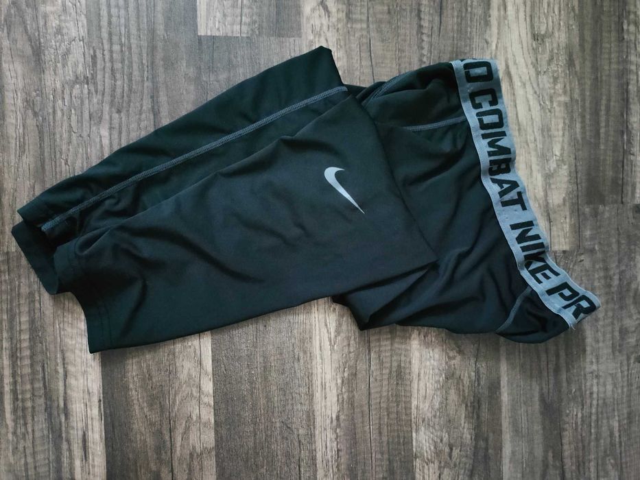 świetne legginsy NIKE PRO COMBAT 3/4