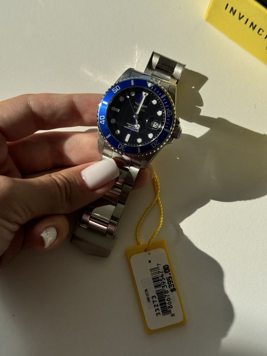 Швейцарський годинник invicta