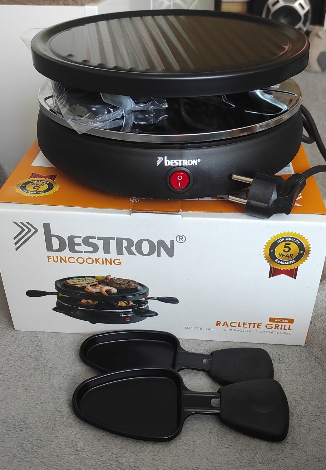 Domowy grill  bestron
