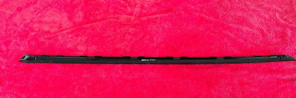 Hyundai I-20 III Listwa Lewa Szyby Przód