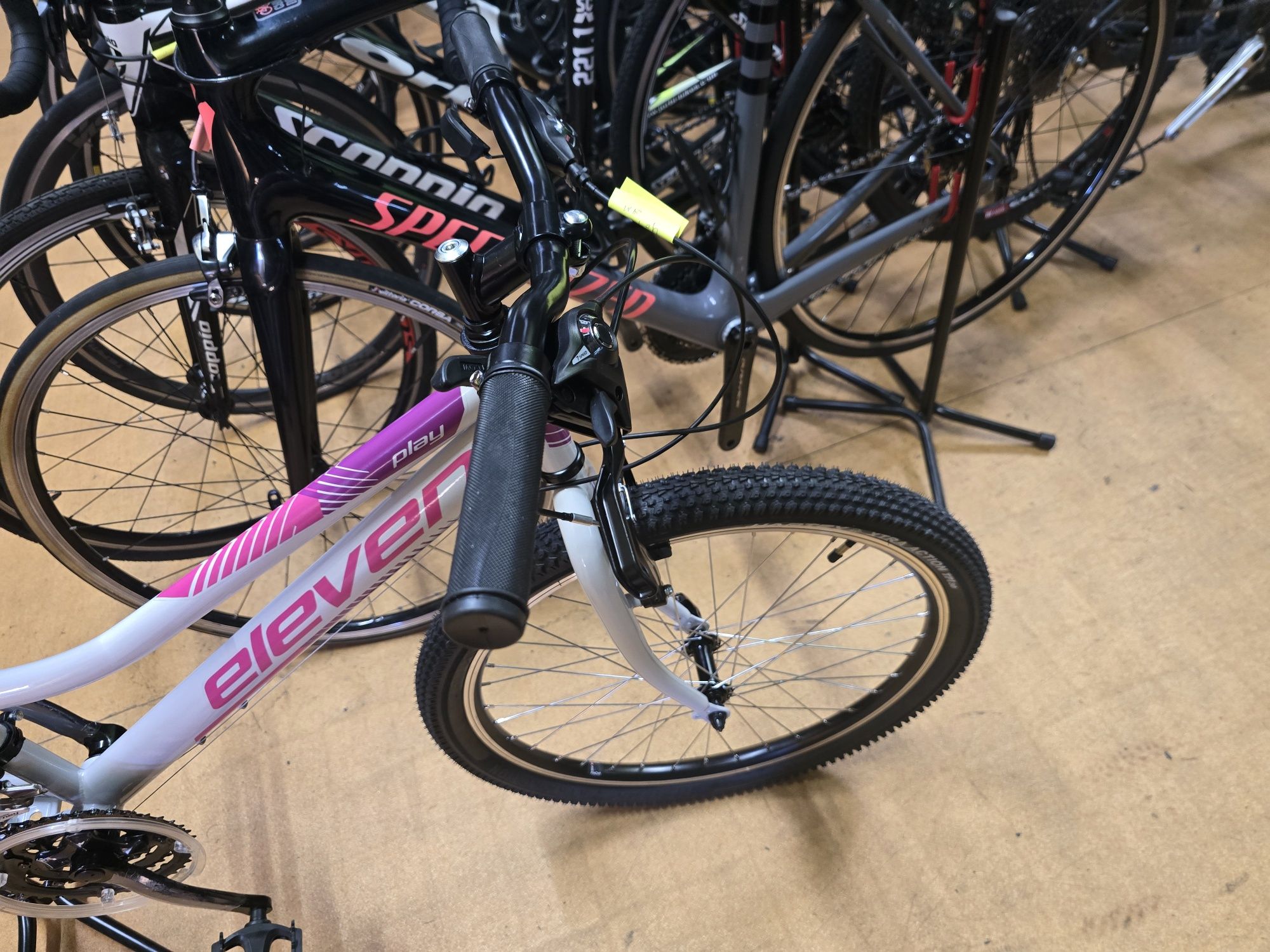 Bicicleta de crianca roda 24