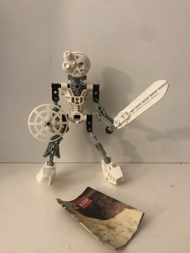 Lego Bionicle e dvd Bionicle