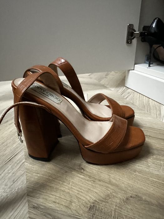 Босоніжки на каблуку - платформі , натуральна шкіра jimmy choo
