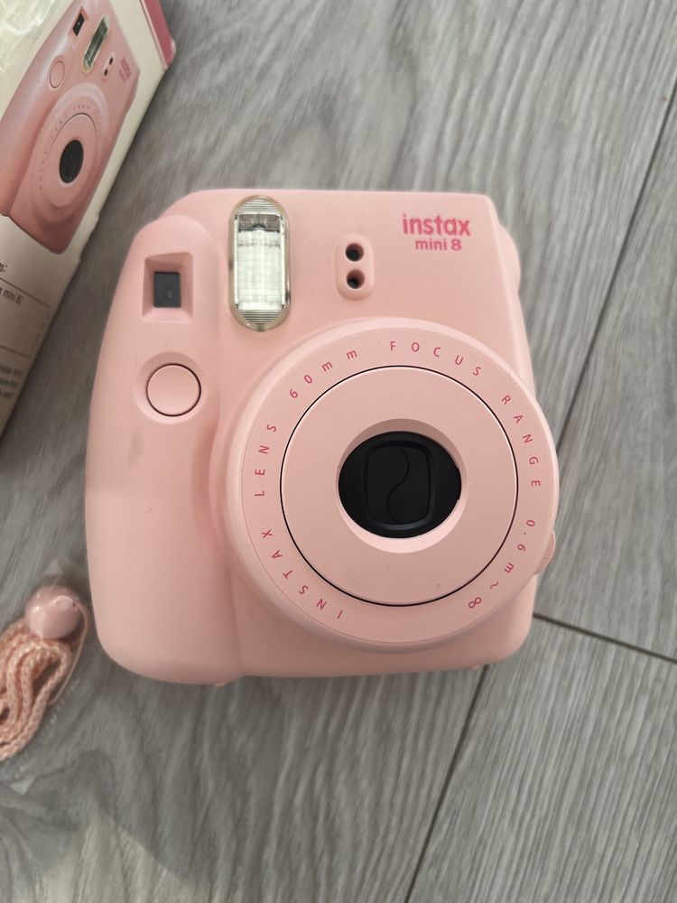 Aparat Instax mini 8