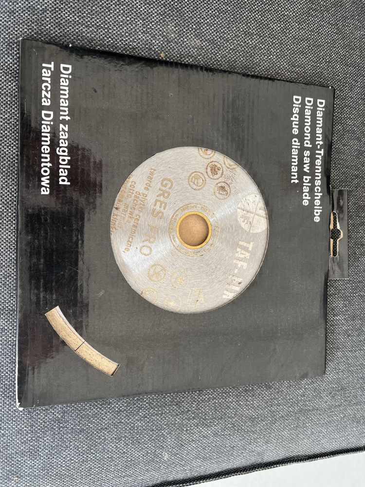 Nowa Tarcza diamentowa GRES PRO TAF FIX– pełna, średnica 250 mm