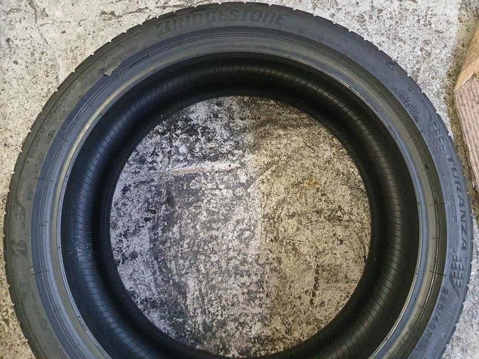 225/40R19 Bridgestone Turanza T005 XL para opon lato 5,1mm nr9377