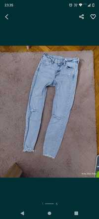 Spodnie girlfriend Zara XS S jasny jeans jeansy