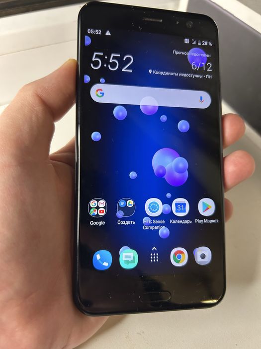 Мобильный телефон , смартфон htc u11 4/64