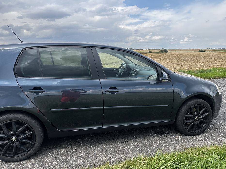 Volkswagen Golf V GT. 1.9 TDI