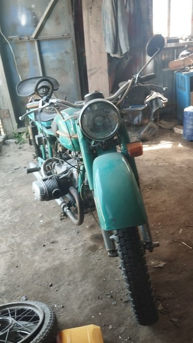 Урал з коляской 9000