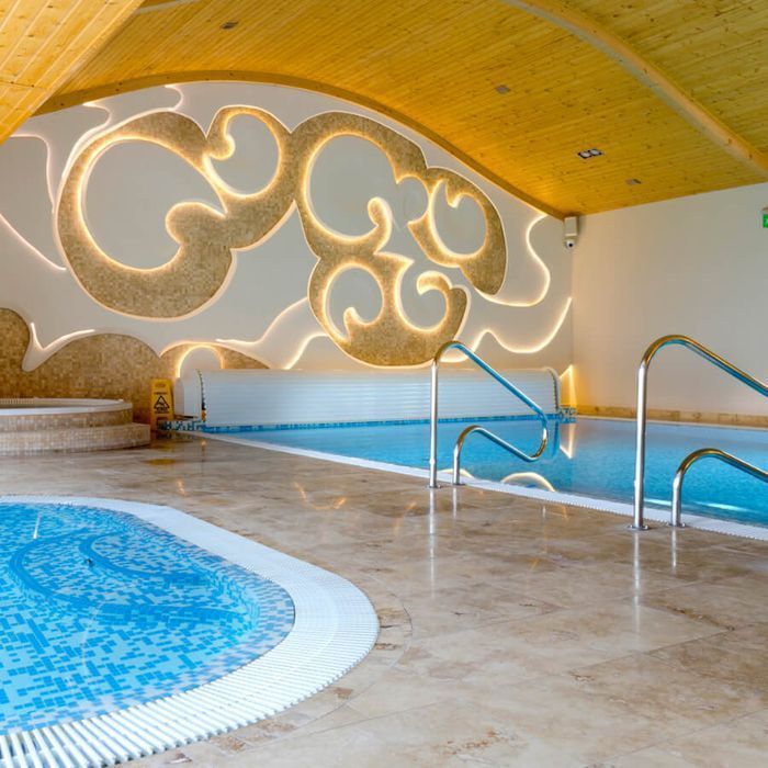 Płytki Trawertyn Classic Light szlifowany 60x60 Salon Korytarz