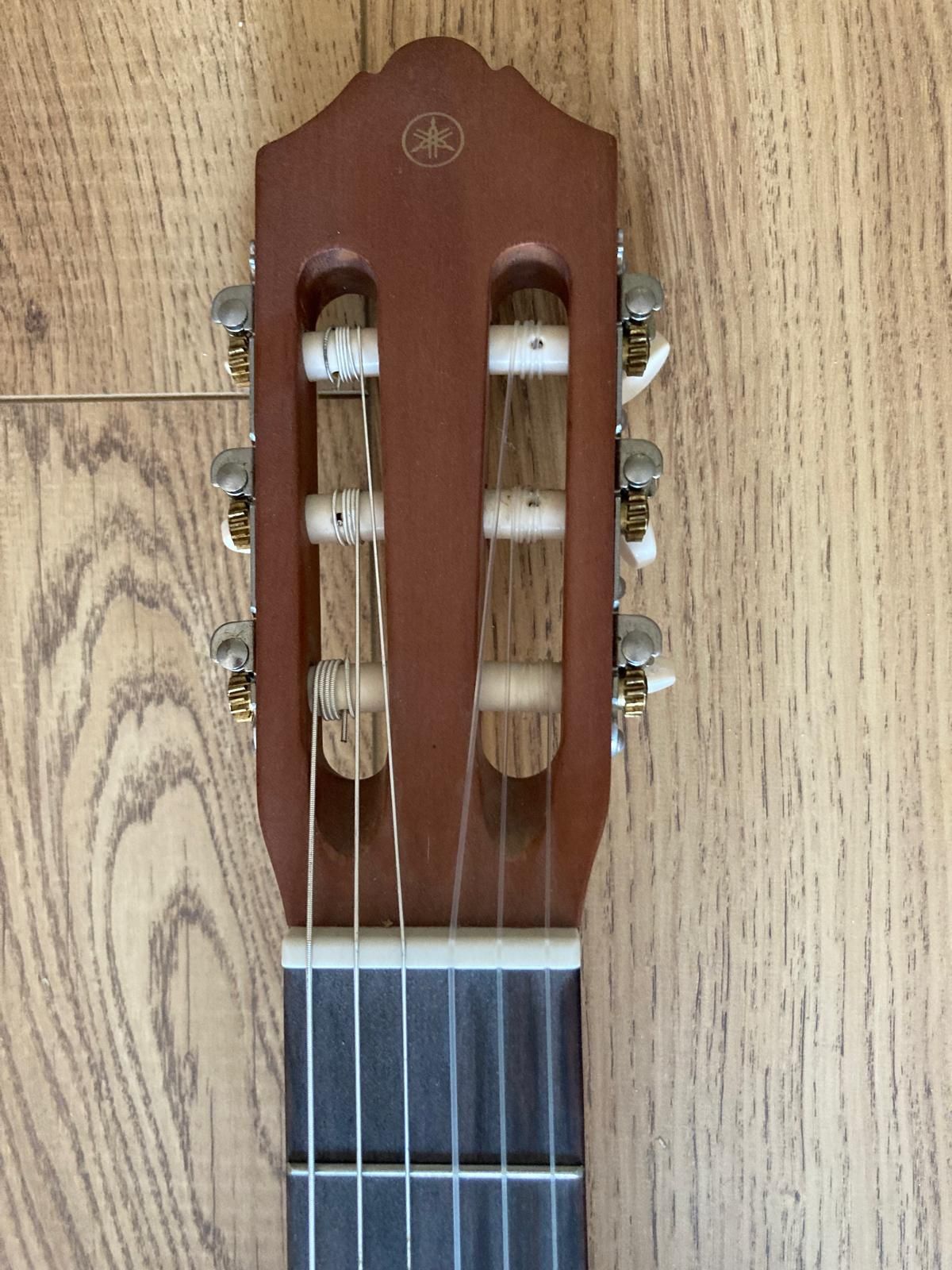 Gitara Yamaha C30M