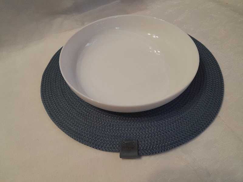 Підтарільники сірі відт. Декор і турбота для столу. Handmade Placemats