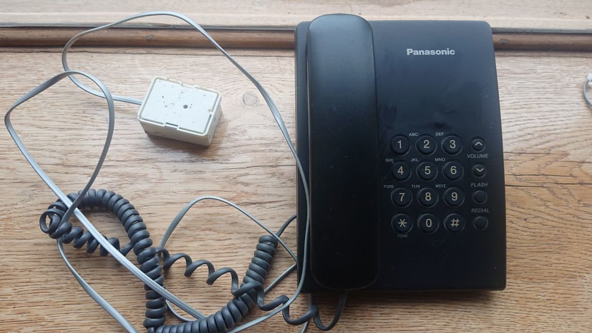 Телефон шнуровой Panasonic