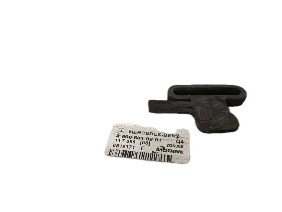 Radiador do intercooler MERCEDES-BENZ Sprinter 3,5-t (906)