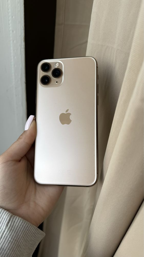 Sprzedam Iphone 11 pro 64GB