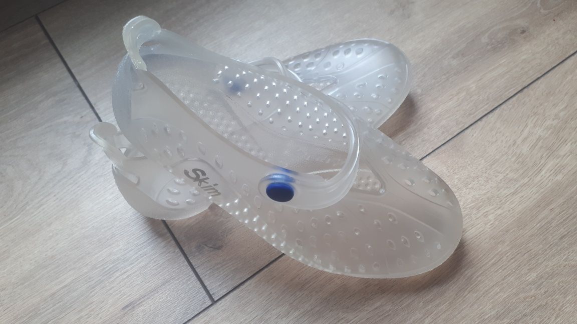 Dziecięce buty do wody