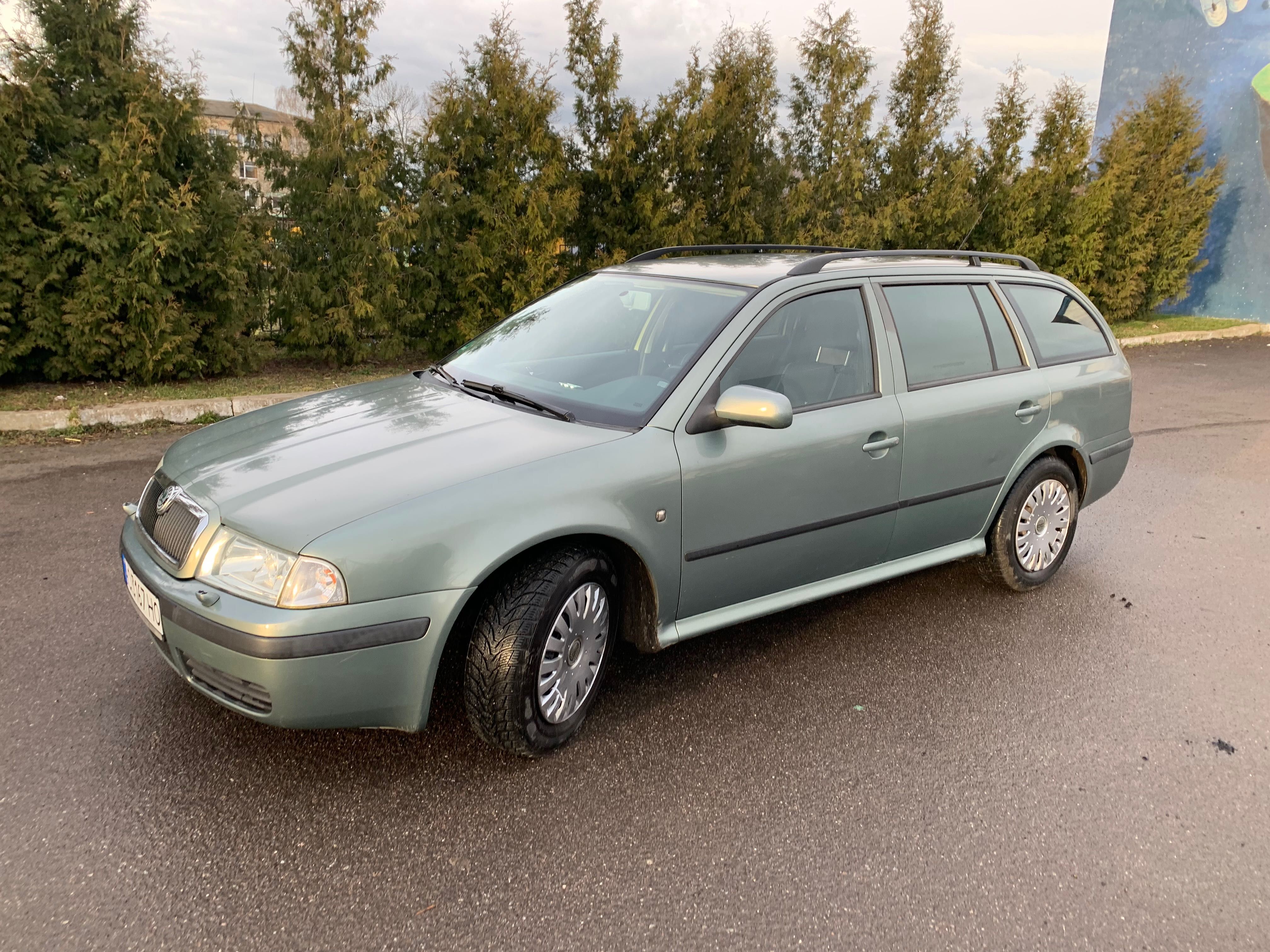 Skoda Octavia 2003 1.6 бензин