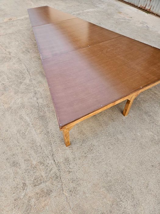 Estrado em MDF/Mesa de centro (composto por 3 partes)