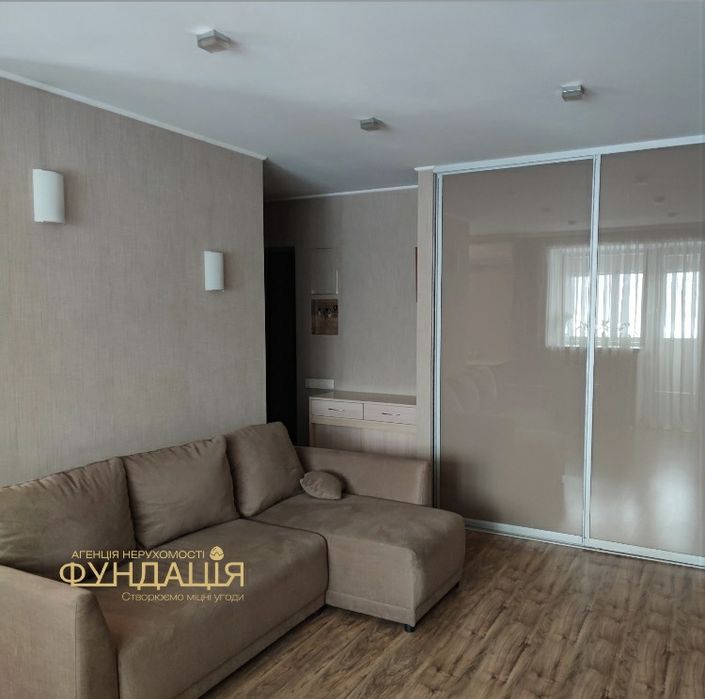 Продам 3к+1к квартиру метро 23 Серпня