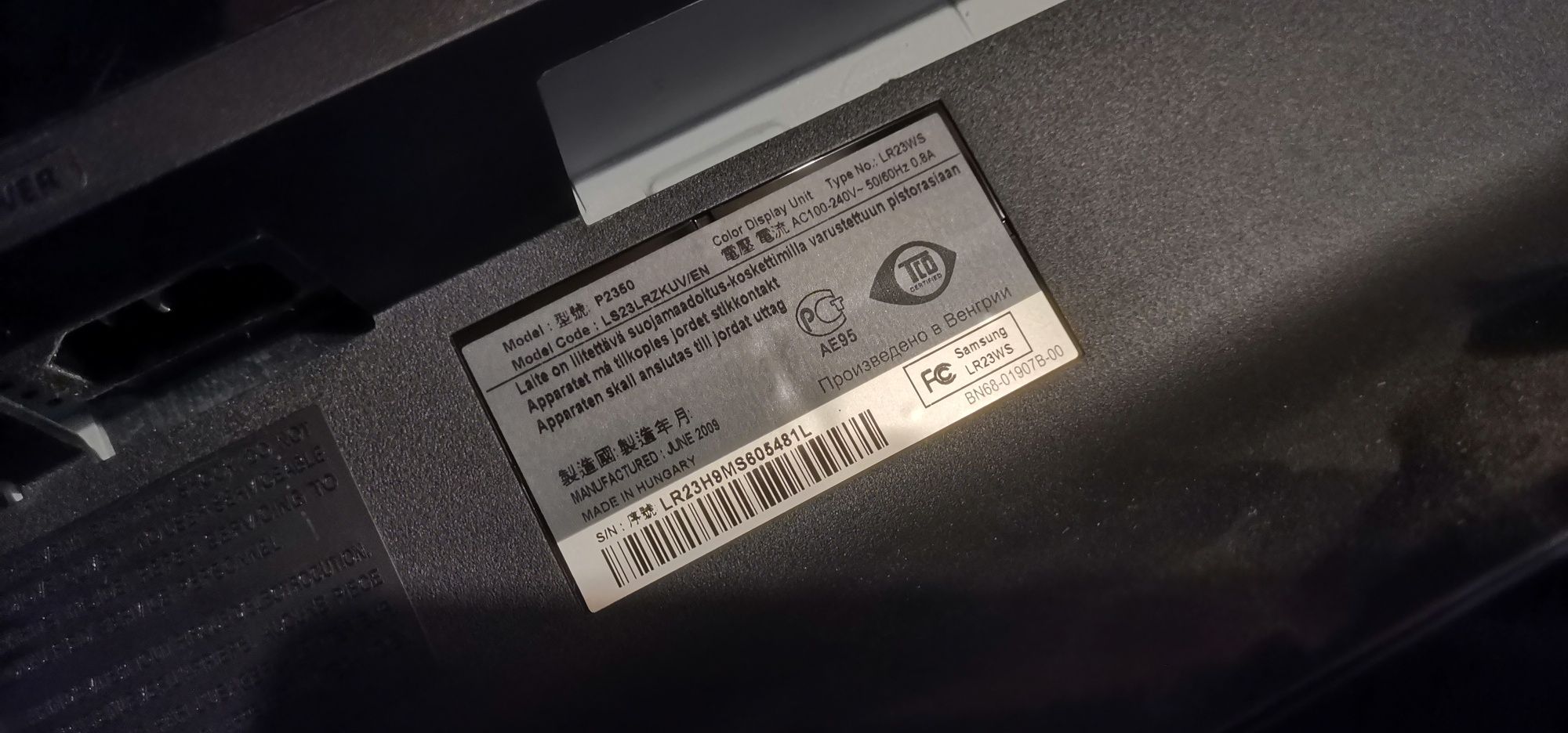 Monitor Samsung P2350