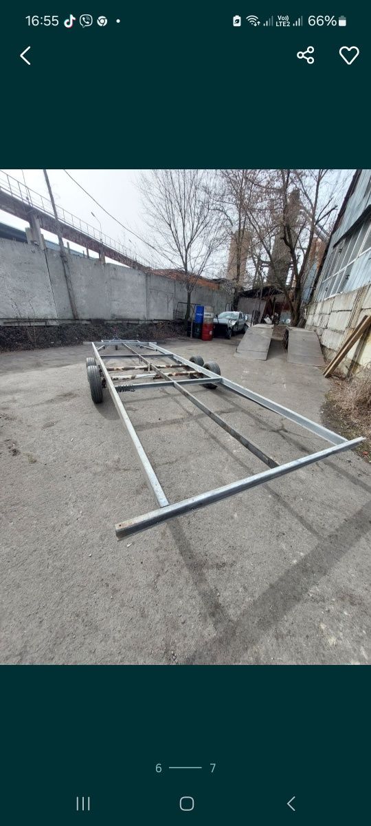 легковий двохосний прицеп