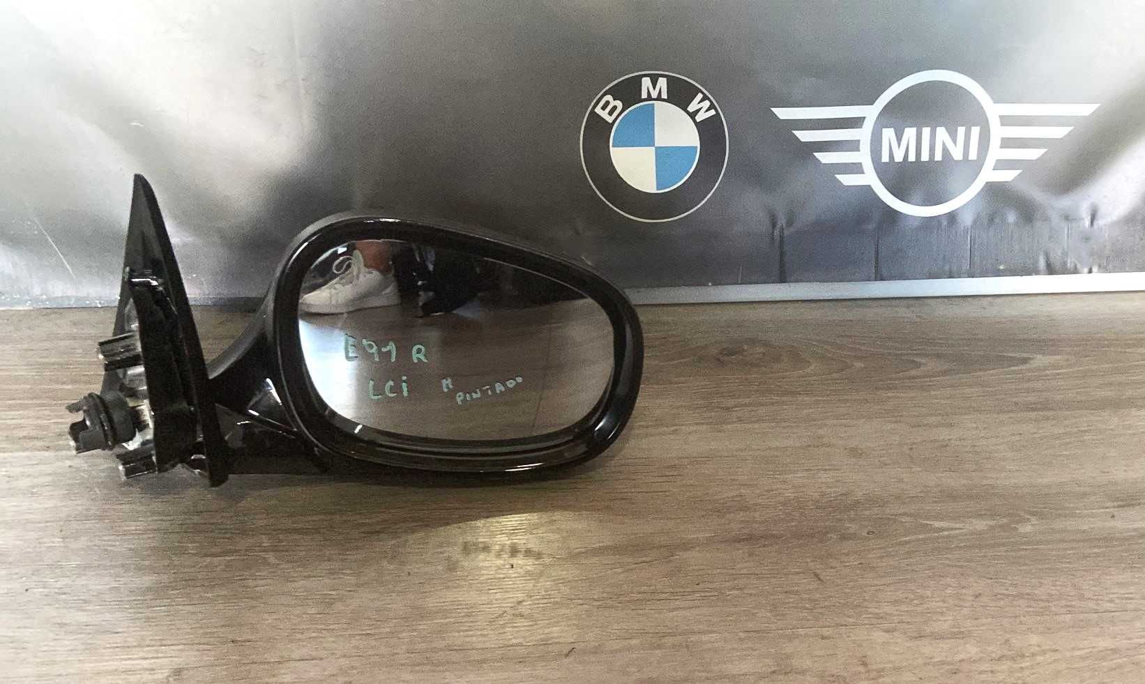 Farolim direito BMW E90 / E91 LCI