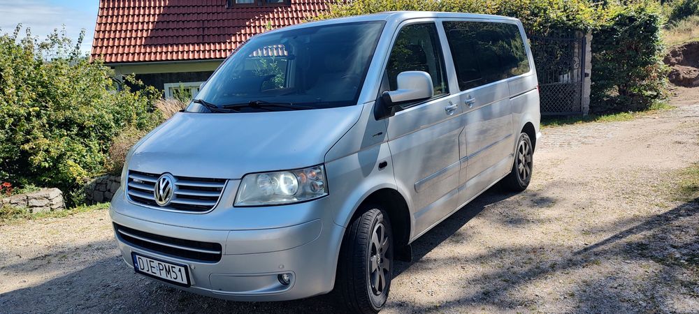 VW Multivan 2,5 TDI 175km Manual pełna historia przebiegu