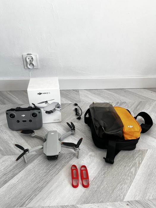 Dron DJI Mini 2 SE + oryginalna torba