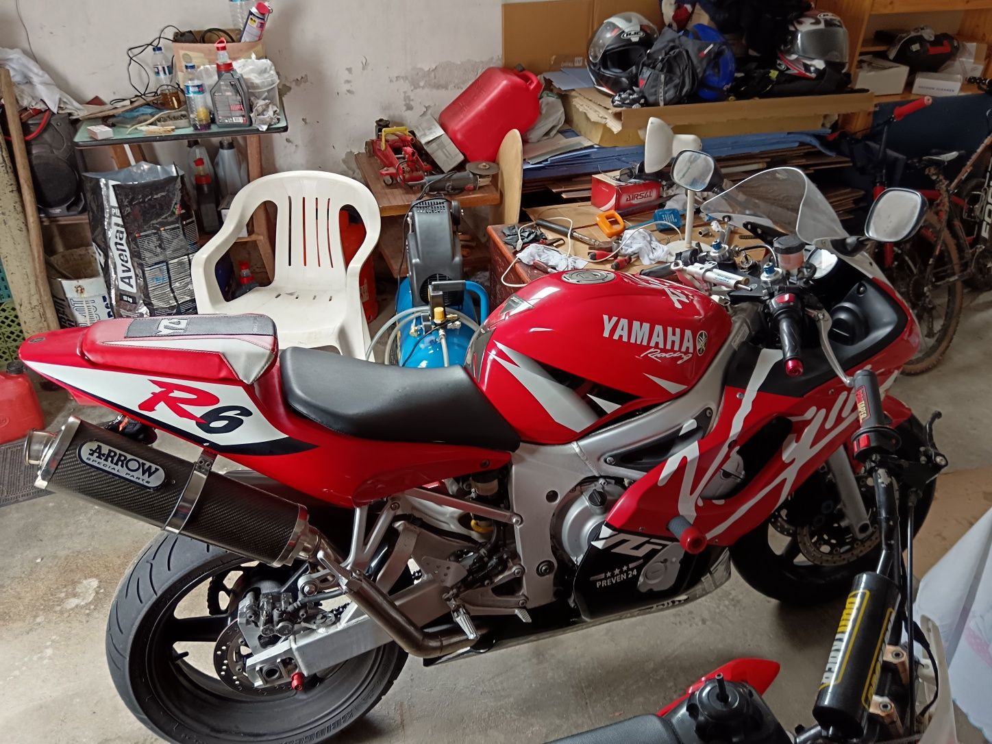Vendo Yamaha R6 2000