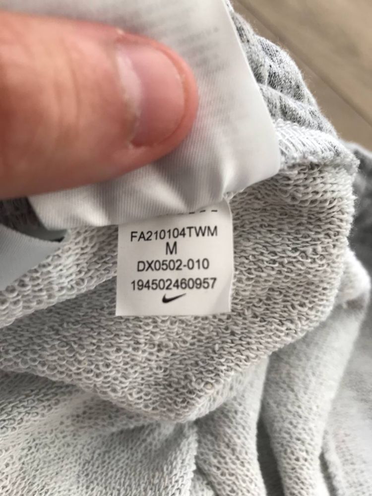 Шорти Nike оригінал Нові з лого та бірками С-ХЛ розмір