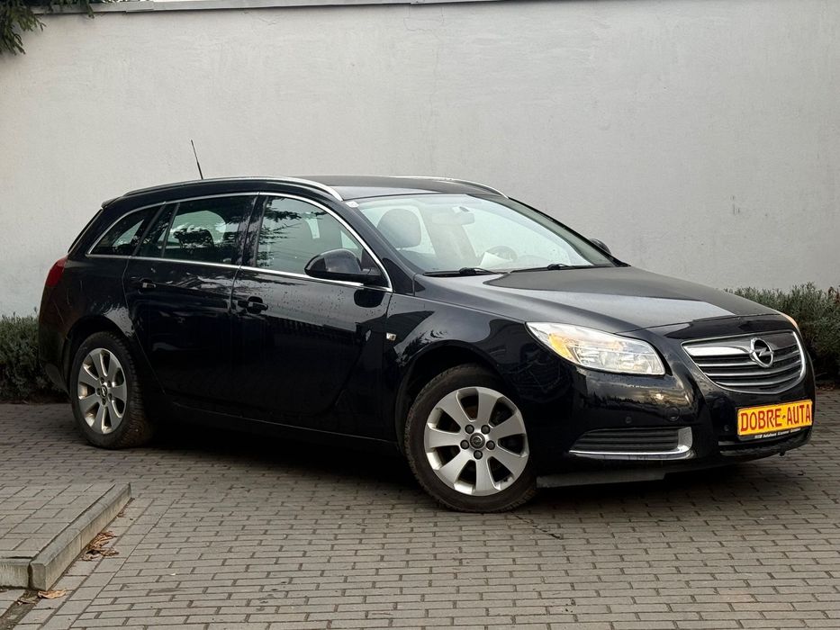 Opel Insignia czarny alufelgi sliczny klimatronik zobacz warto