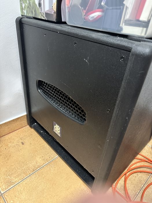 dB Technologies SUB 05D - subufer głośnik