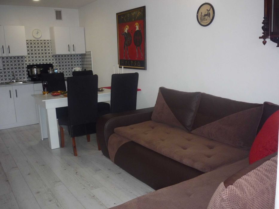 Wynajem domu z widokiem na jezioro  dla pracowników i       turystow